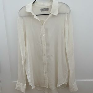 100% Silk Everlane Relaxed Blouse